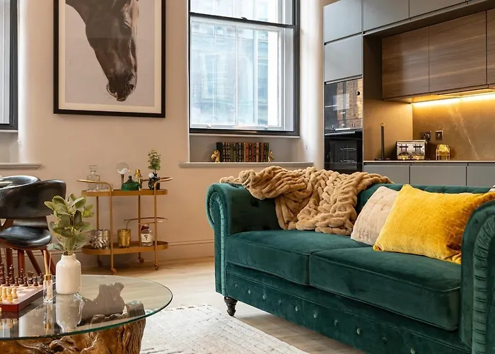 Charlotte House Residence By Coqoon